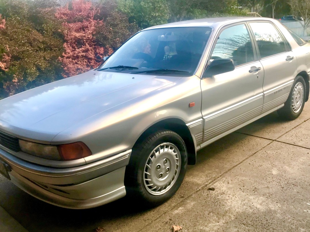 1989 Mitsubishi GALANT GSR