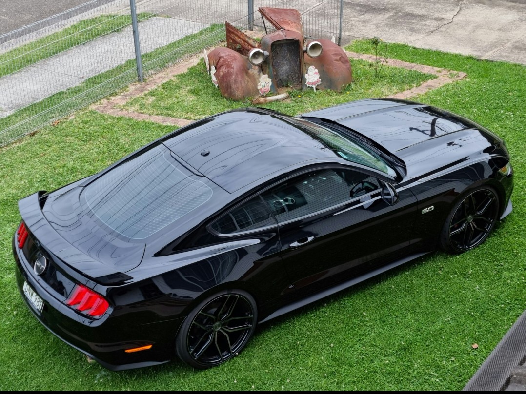 2017 Ford MUSTANG