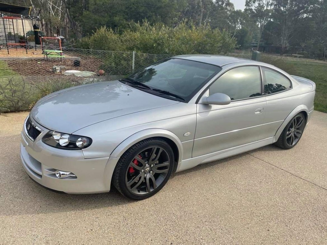 2005 Holden COUPE 4