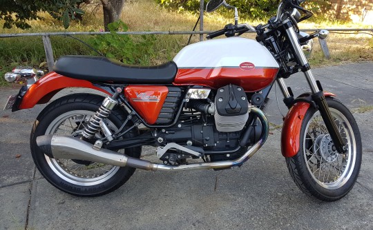 2012 Moto Guzzi V7 Special