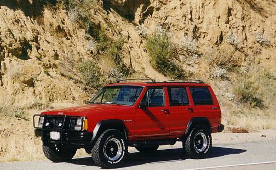 1990 Jeep CHEROKEE (4x4)