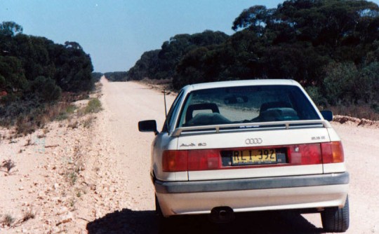 1990 Audi S80