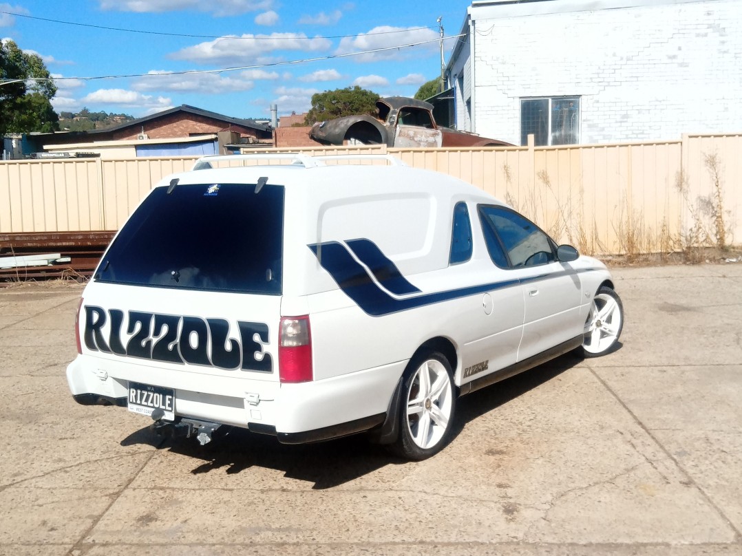 2002 Holden Special Vehicles vu