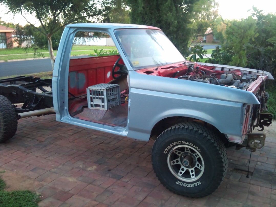 1990 Ford F150 (4x4)