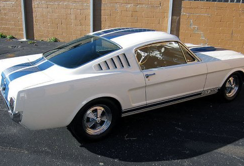 1965 Ford MUSTANG