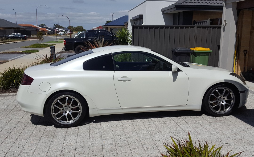 2003 Nissan SKYLINE 350GT