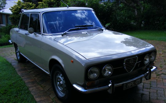 1974 Alfa Romeo berlina 2000a