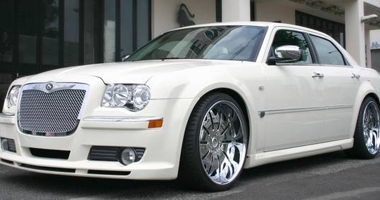 2013 Chrysler 300 srt8 core