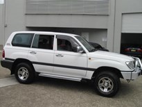 2000 Toyota 105 series, Land Cruiser.