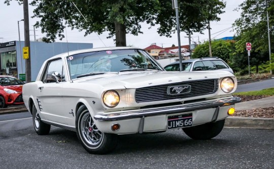 1966 Ford MUSTANG