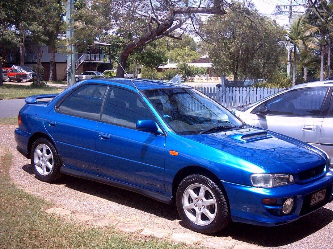 1999 Subaru IMPREZA 2.0i (AWD)