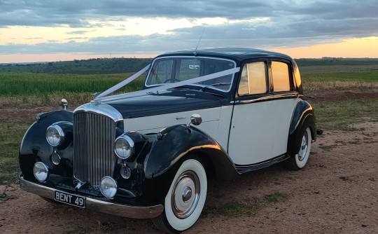 1949 Bentley Mark VI Sports Saloon