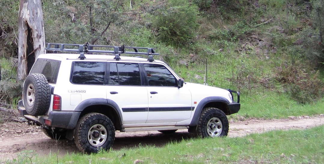 1997 Nissan PATROL ST (4x4)
