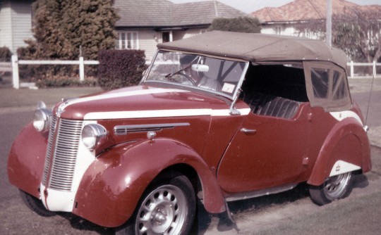 1948 Austin 8
