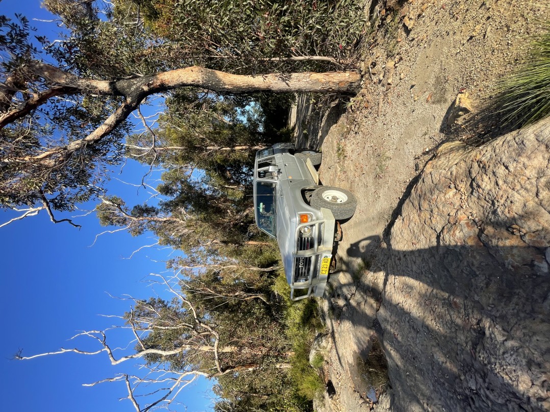 1986 Toyota LANDCRUISER (4x4)