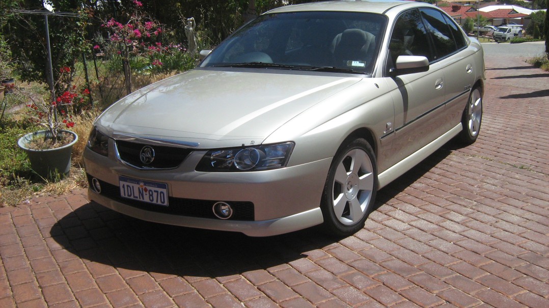 2004 Holden CALAIS/Senator