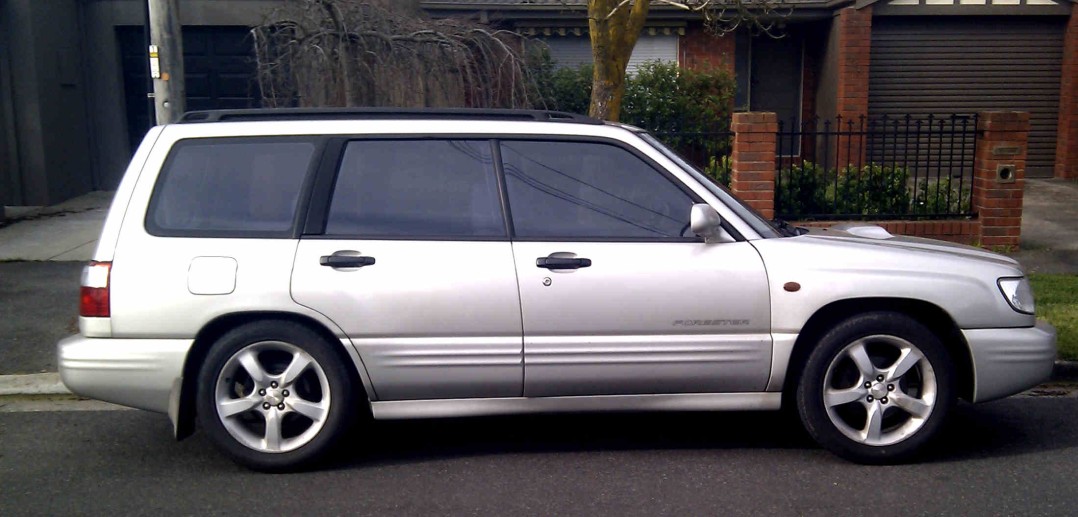 1999 Subaru FORESTER GT