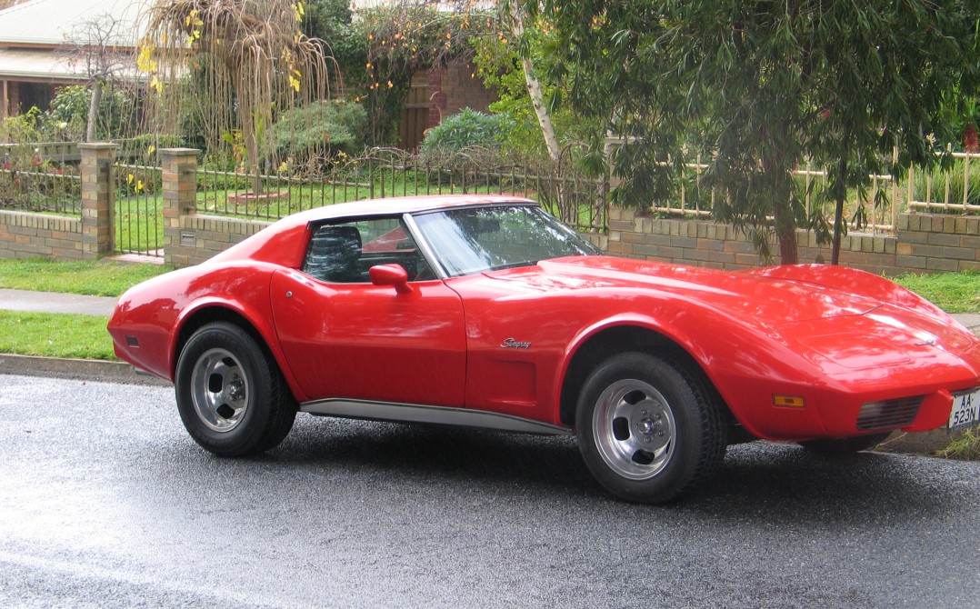 1976 Chevrolet CORVETTE STINGRAY