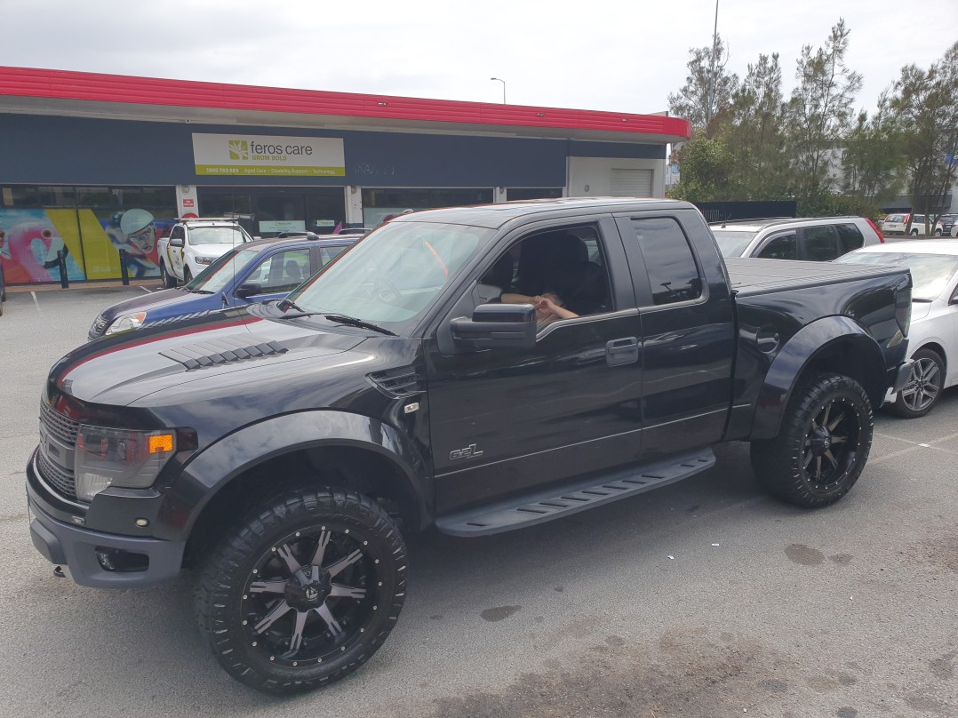 2014 Ford F150 raptor