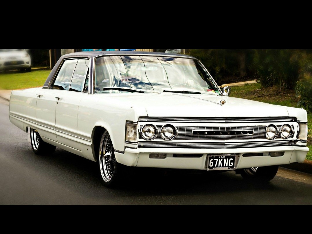 1967 Chrysler Imperial lebaron