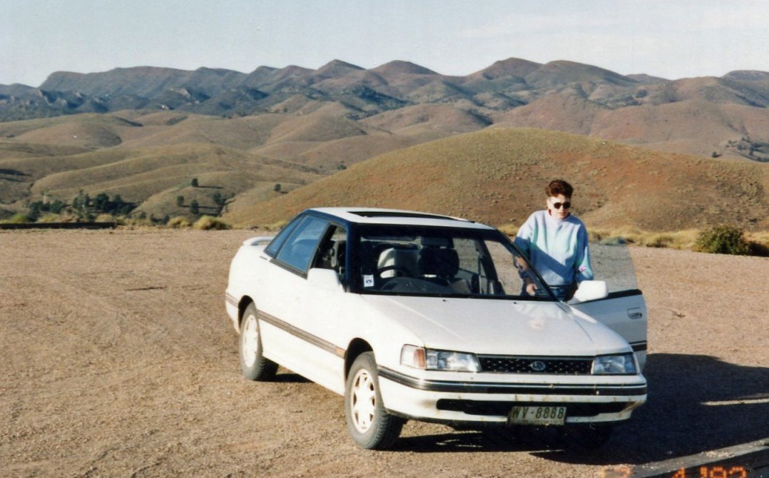1992 Subaru LIBERTY 2.0i