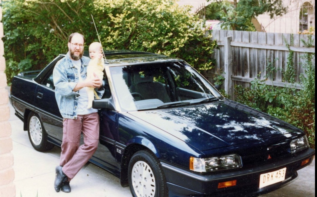 1989 Mitsubishi MAGNA ELANTE