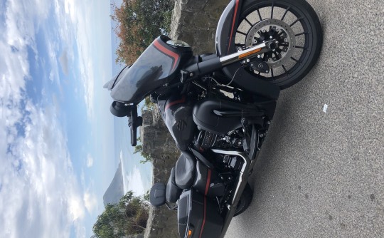 2018 Harley-Davidson 1802cc FLHXSE2 CVO STREET GLIDE