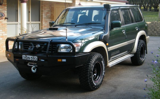 1998 Nissan patrol gu