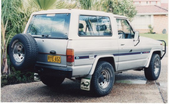 1985 Nissan PATROL (4x4)