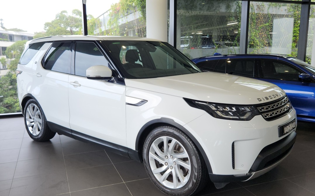 2017 Land Rover DISCOVERY HSE
