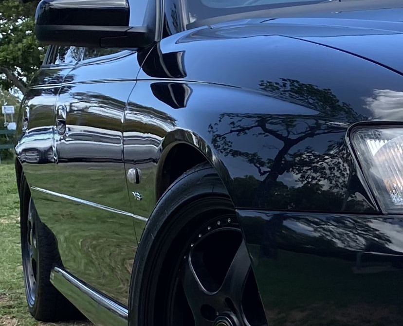 2003 Holden COMMODORE