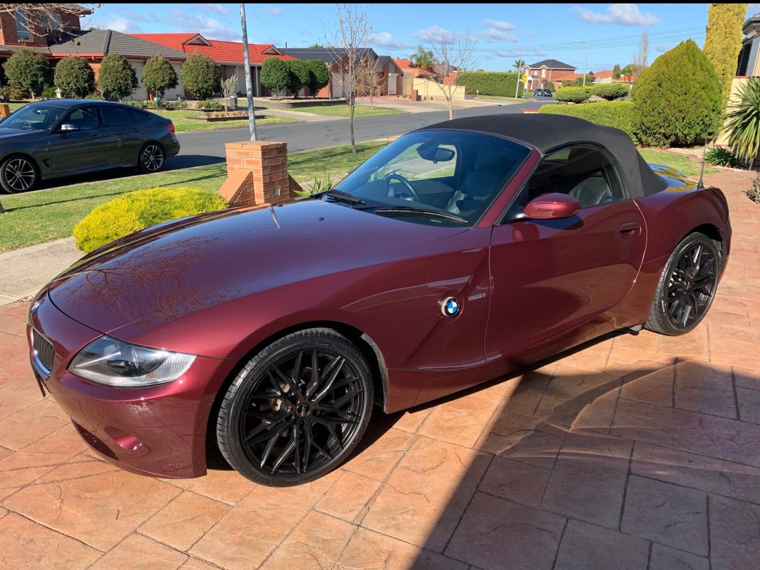 2005 BMW Z4 2.5i