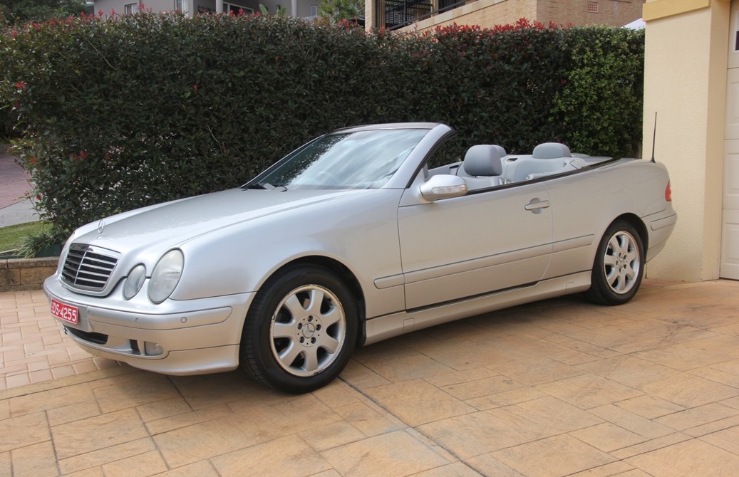 2001 Mercedes-Benz CLK320 AVANTGARDE