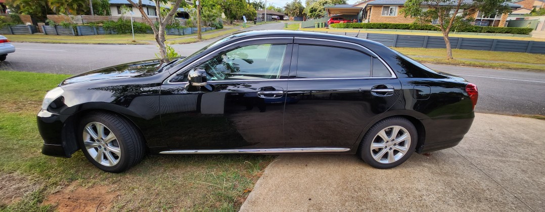 2010 Toyota Crown