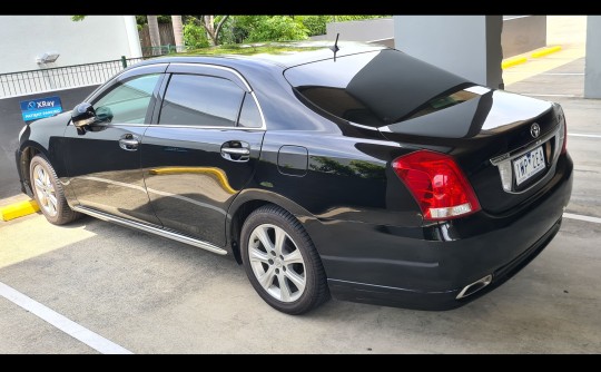 2010 Toyota Crown Majesta