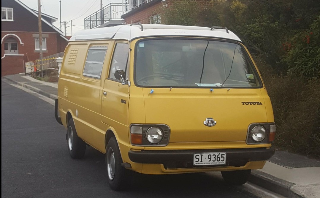 1972 Toyota HIACE