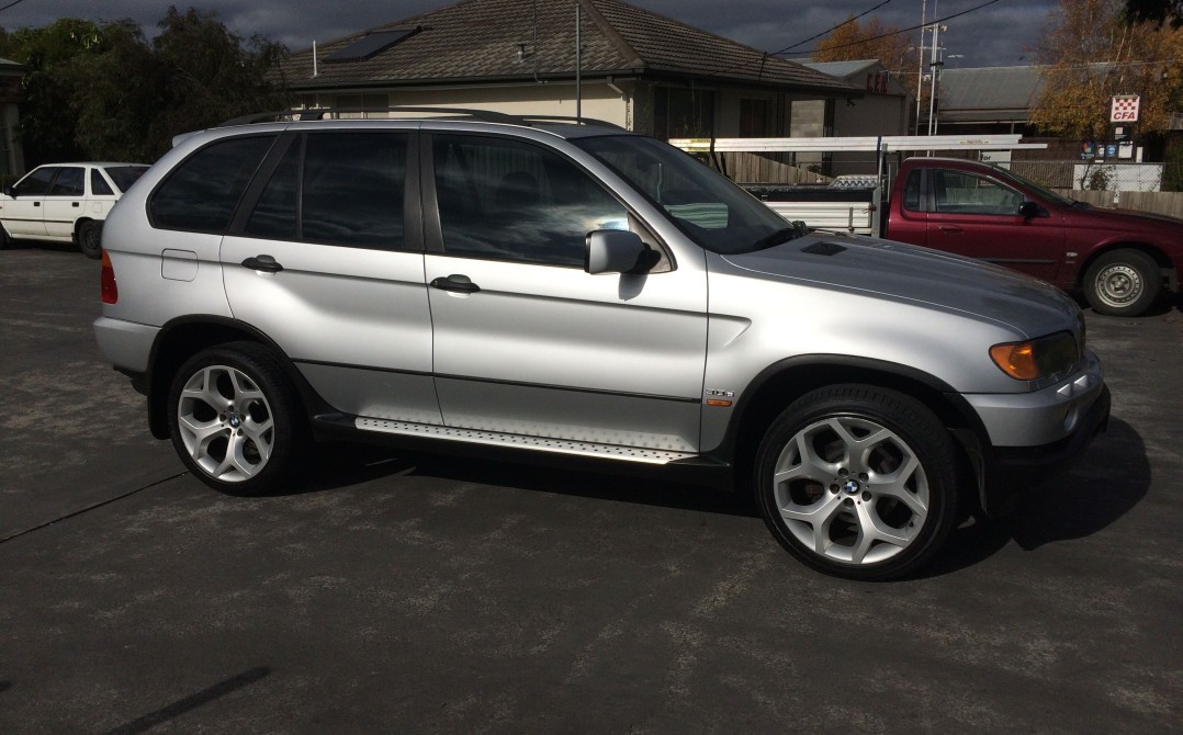 2007 BMW X5 4.8i