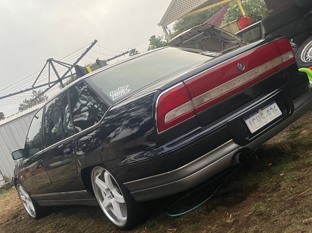 1995 Holden Statesman