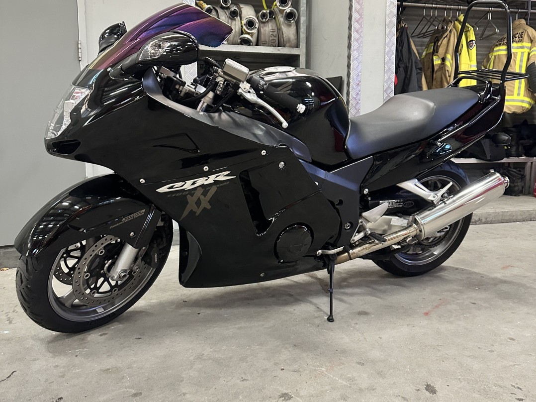 2006 Honda 1137cc CBR1100XX (SUPER BLACKBIRD)