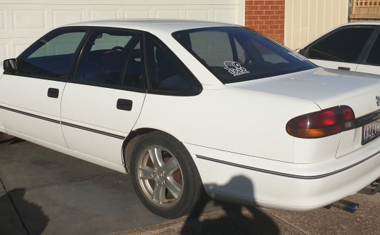 1995 Holden COMMODORE