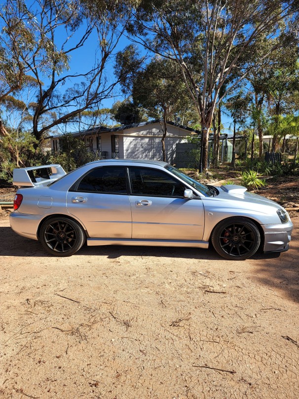 2004 Subaru IMPREZA GX (AWD)