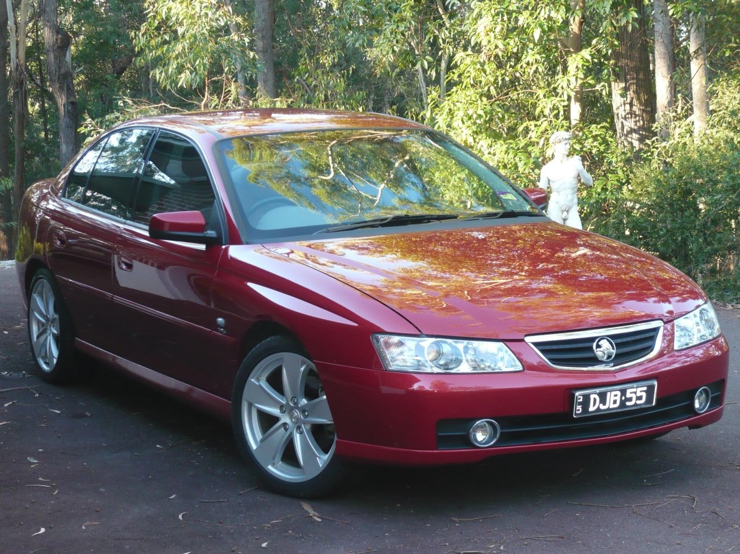 2004 Holden Berlina V8