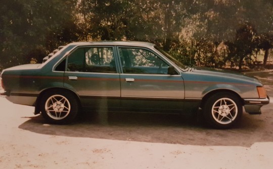 1992 Holden VH SL