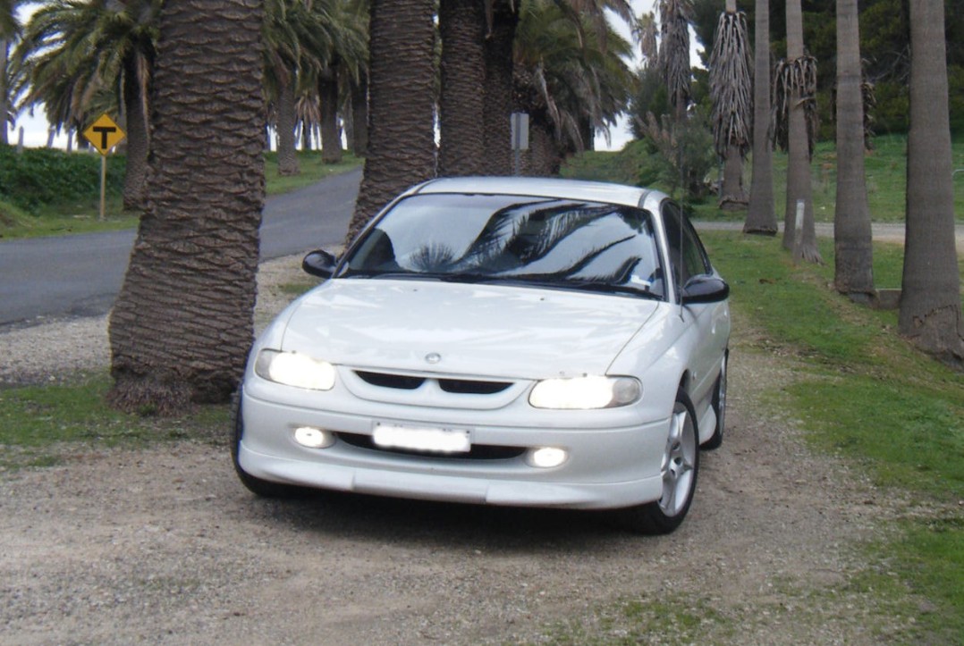 1998 Holden Special Vehicles VT Manta