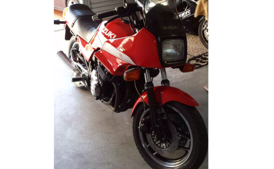 1983 Suzuki 747cc GSX750ESD