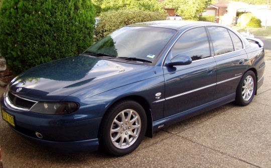 2002 Holden CALAIS