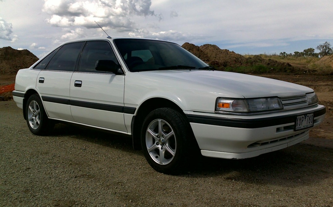 1988 Mazda 626 DELUXE