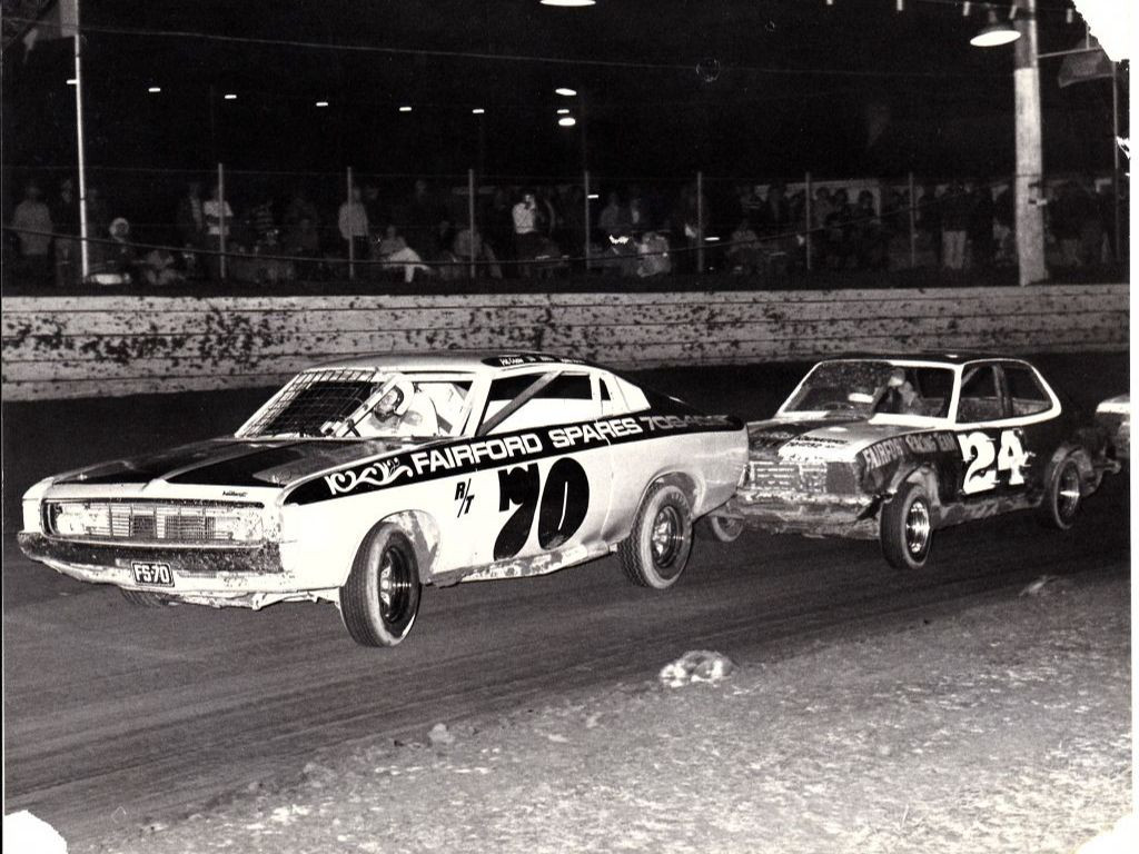 Photo by DavidBurrell Shannons Club