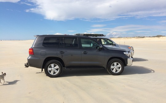 2015 Toyota LANDCRUISER (4x4)