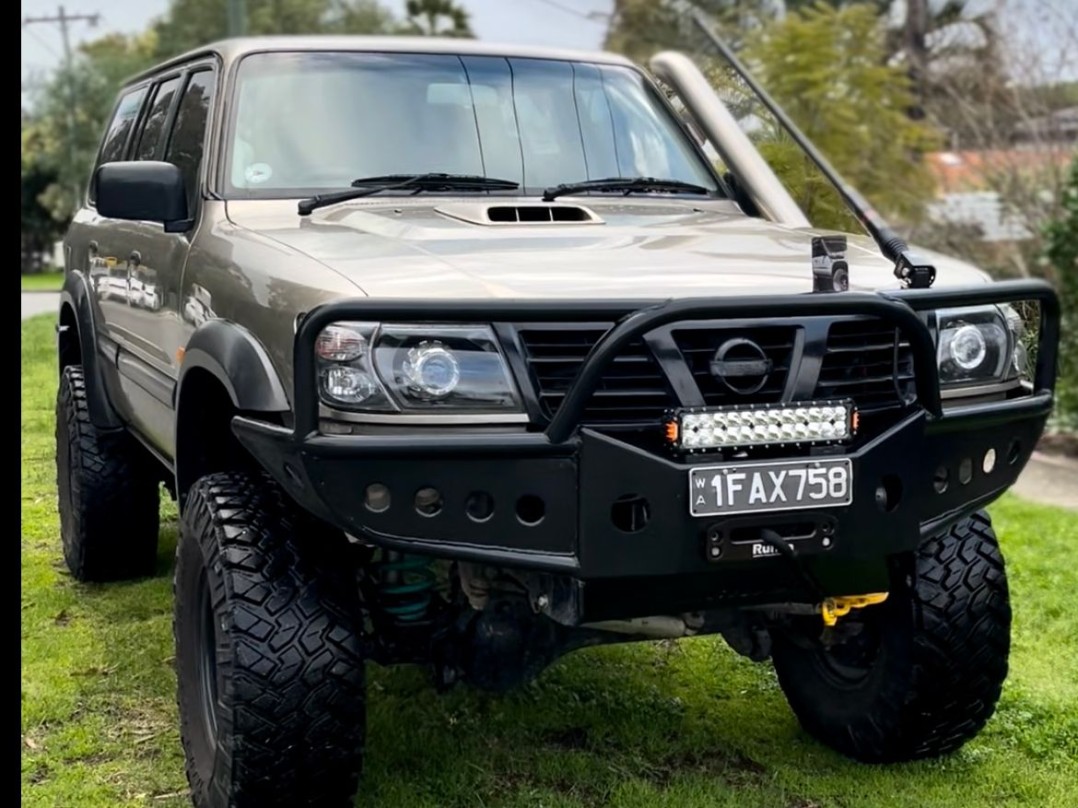 2003 Nissan PATROL (4x4)